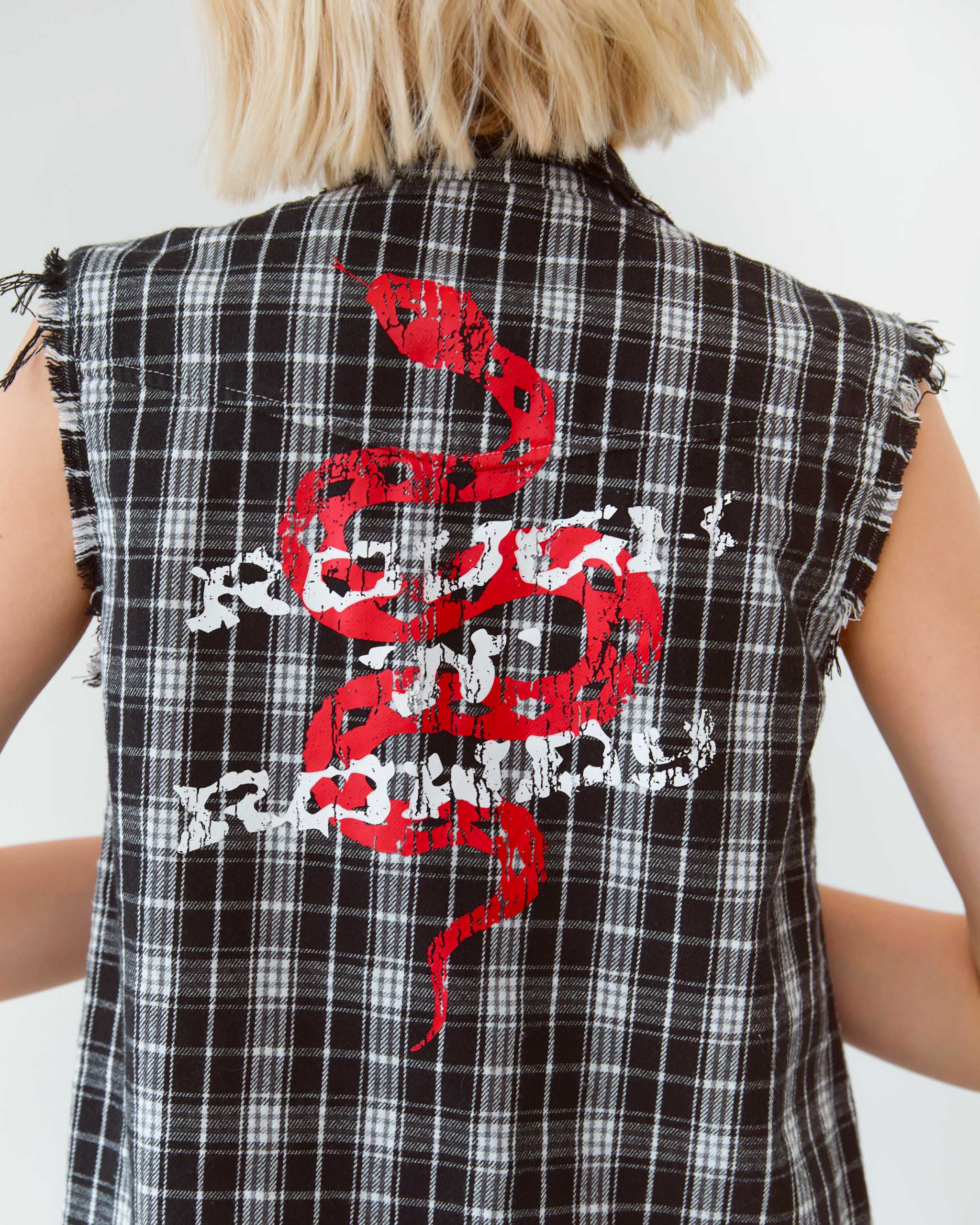 Rowdy Sleeveless Flannel Shirt - Black
