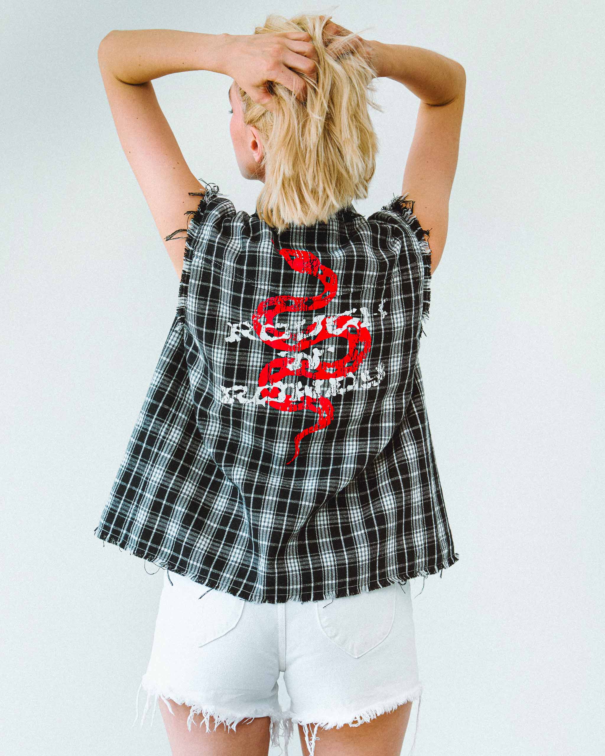 Rowdy Sleeveless Flannel Shirt - Black